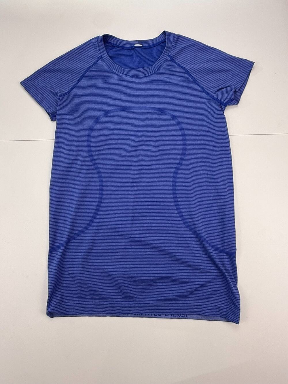 Lululemon Swiftly Tech Womens Approx 6 Blue Stripe Short Sleeve Running Shirt
